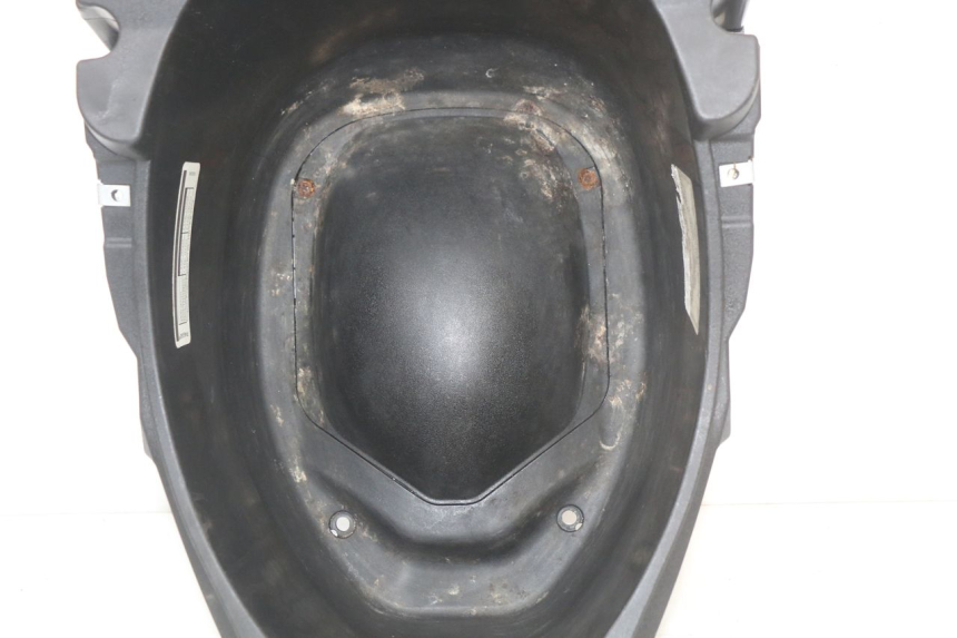photo de SEAT STORAGE BOX PIAGGIO ZIP 4T 50 (2018 - 2020) - Additional view of the item