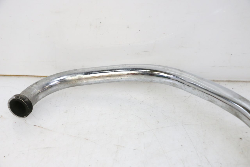 photo de EXHAUST MANIFOLD HYOSUNG GV AQUILA 125 (2000 - 2009) - Zoom on usage condition