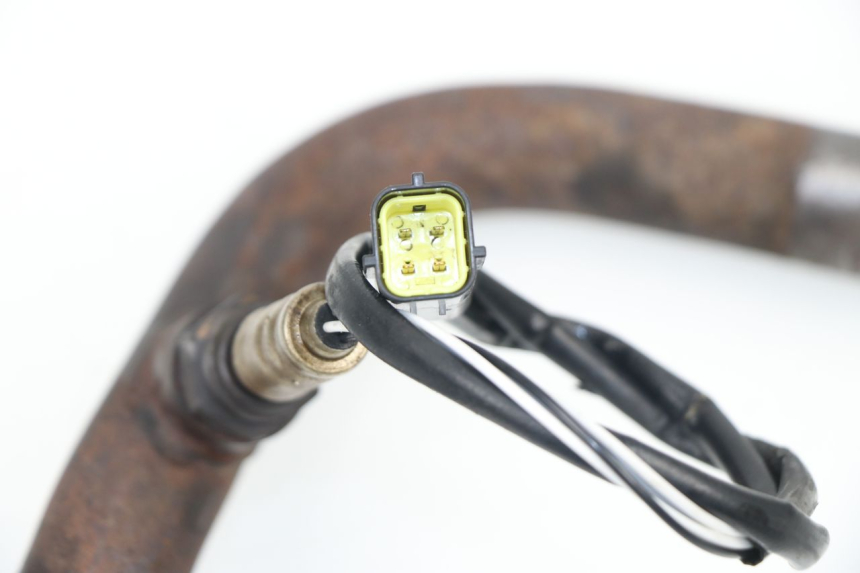 photo de EXHAUST PIPE PEUGEOT SATELIS 125 (2006 - 2009) - Fixing points details