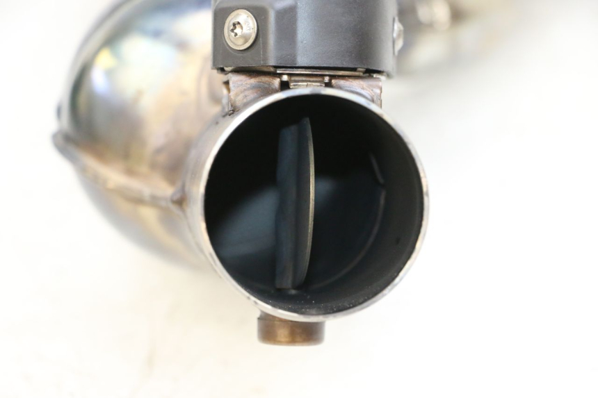 photo de EXHAUST PIPE BMW R GS 1250 (2021 - 2024) - Component zoom