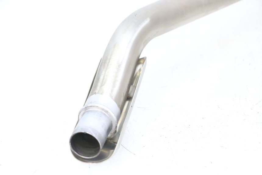 photo de EXHAUST PIPE ROYAL ENFIELD SCRAM 411 (2022 - 2024) - Technical close-up