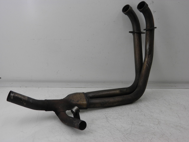 photo de EXHAUST PIPE TRIUMPH TROPHY 1200 (1996 - 2003) - Distinctive features