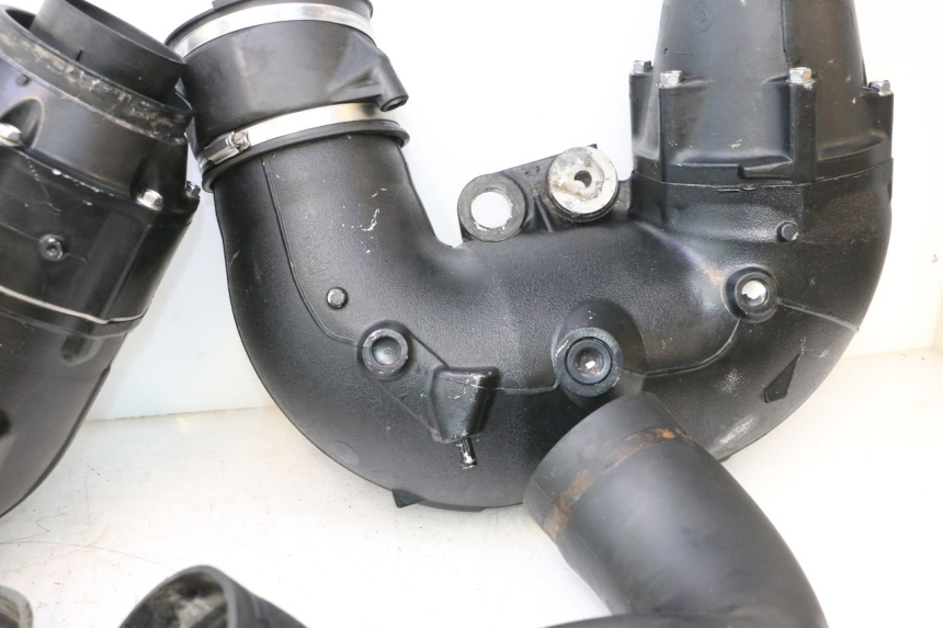 photo de EXHAUST PIPE YAMAHA WAVE RUNNER GP R 1200 (2000 - 2003) - Supplementary product photo