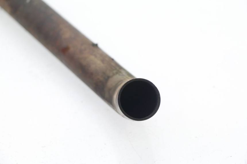 photo de EXHAUST PIPE YAMAHA YP MAJESTY 125 (1998 - 2001) - Technical close-up