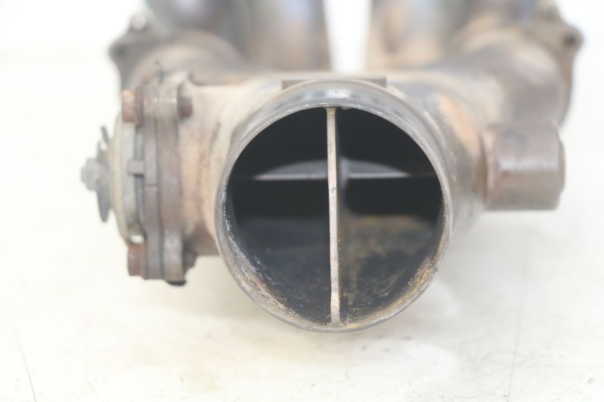 photo de EXHAUST MANIFOLD YAMAHA YZF R1 1000 (2007 - 2008) - Markings and original references