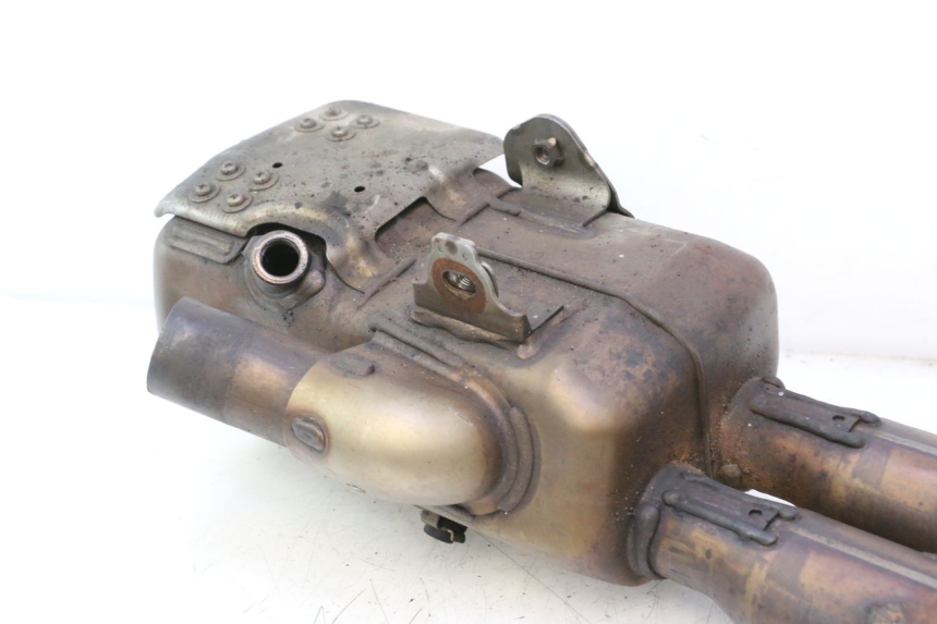 photo de EXHAUST PIPE YAMAHA YZF R6 600 (2008 - 2009) - Fixing points details