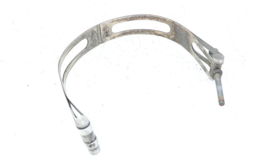 photo de EXHAUST CLAMP PIAGGIO MP3 LT 400 (2007 - 2012) - Zoom on usage condition