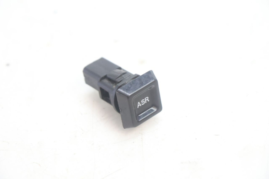photo de TRACTION CONTROL SWITCH PIAGGIO MP3 HPE 530 (2022 - 2026) - Main view
