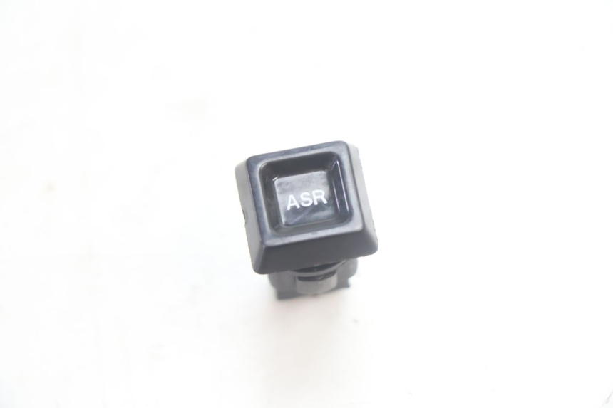 photo de TRACTION CONTROL SWITCH PIAGGIO MP3 HPE 530 (2022 - 2026) - Component detail