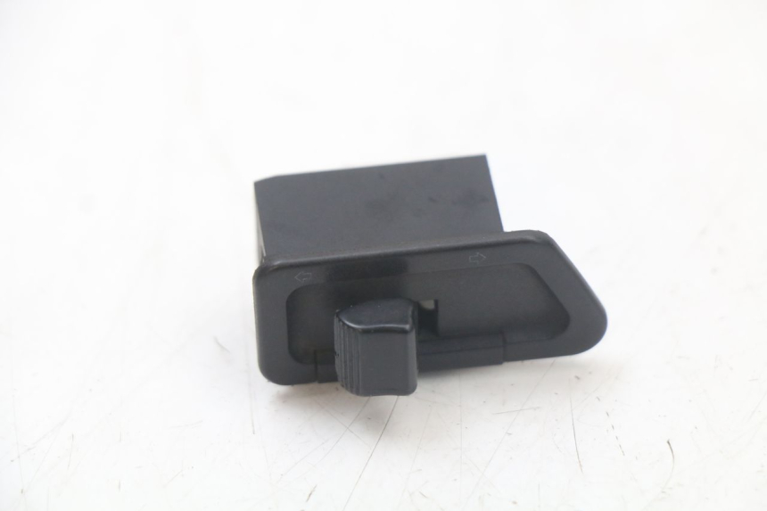 photo de TURN SIGNAL SWITCH SUZUKI ADDRESS 110 (2015 - 2020) - Main view