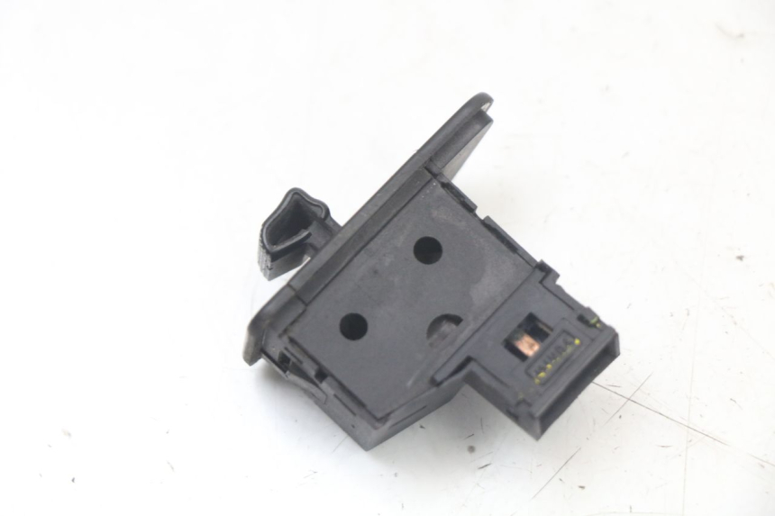 photo de TURN SIGNAL SWITCH SUZUKI ADDRESS 110 (2015 - 2020) - Zoom on usage condition