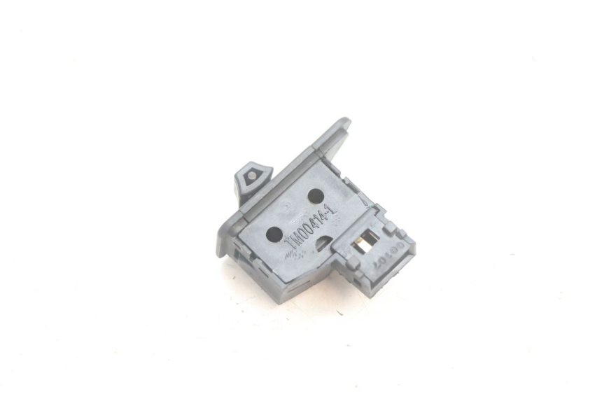 photo de TURN SIGNAL SWITCH TGB CITY RS 50 (2011 - 2016) - Zoom on usage condition