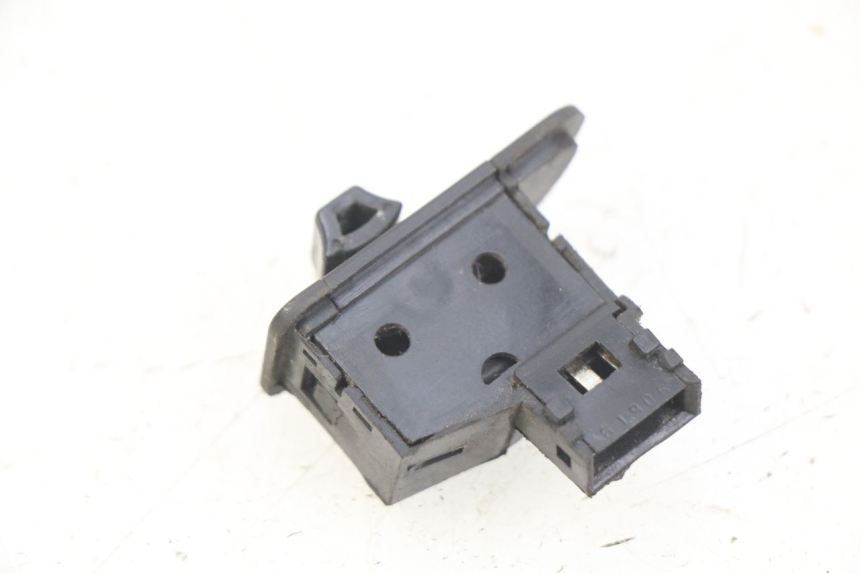 photo de TURN SIGNAL SWITCH SYM FIDDLE 2 50 (2008 - 2013) - Zoom on usage condition
