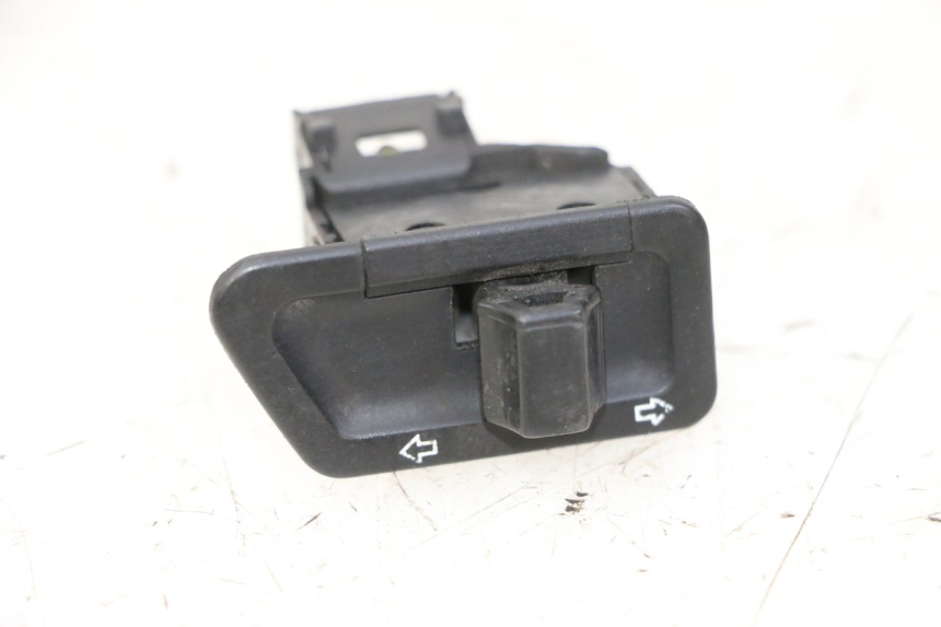 photo de TURN SIGNAL SWITCH SYM FIDDLE 2 50 (2008 - 2013) - Main view