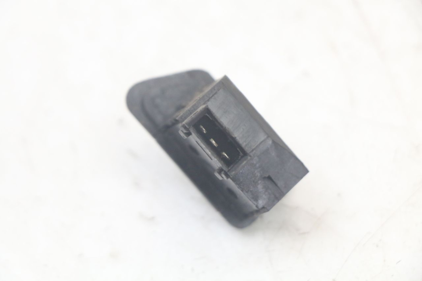 photo de TURN SIGNAL SWITCH SYM FIDDLE 3 III 125 (2014 - 2020) - Alternative perspective