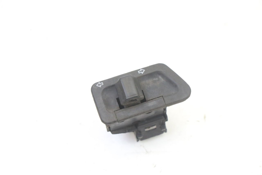 photo de TURN SIGNAL SWITCH SYM FIDDLE 3 III 125 (2014 - 2020) - Main view