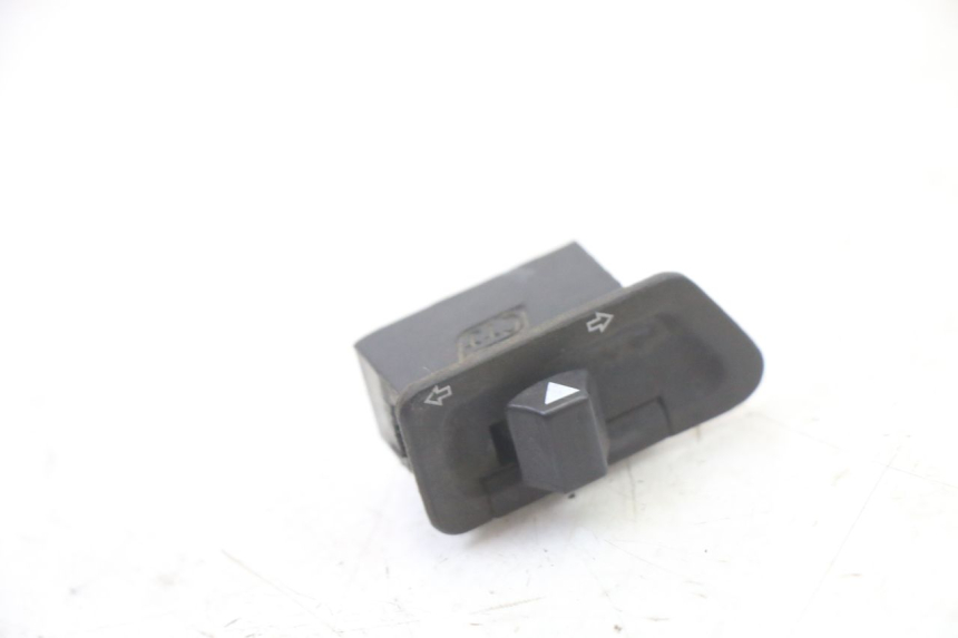 photo de TURN SIGNAL SWITCH SYM FIDDLE 3 III 125 (2014 - 2020) - Component detail
