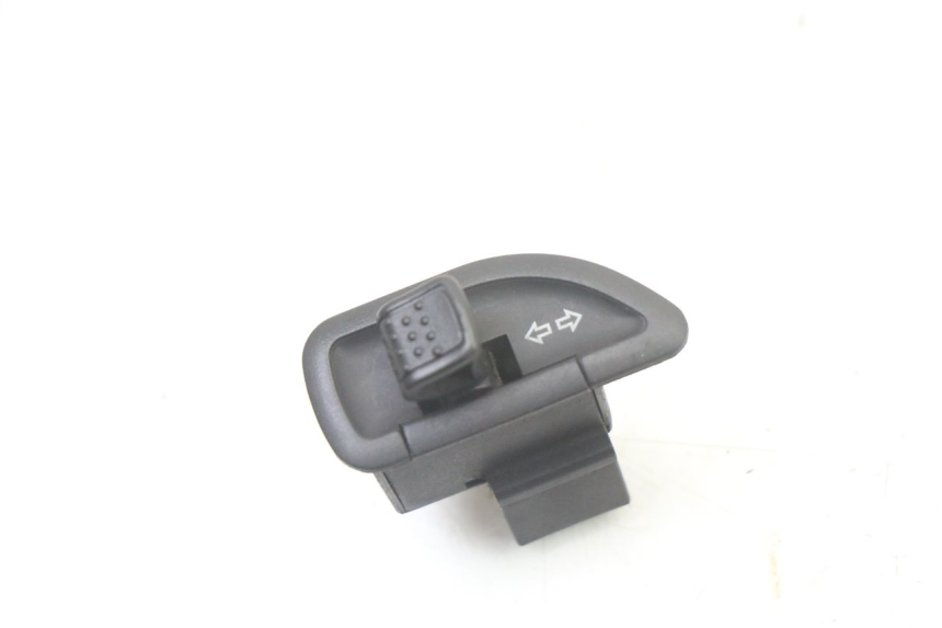 photo de TURN SIGNAL SWITCH GILERA STALKER 50 (1997 - 2005) - Main view