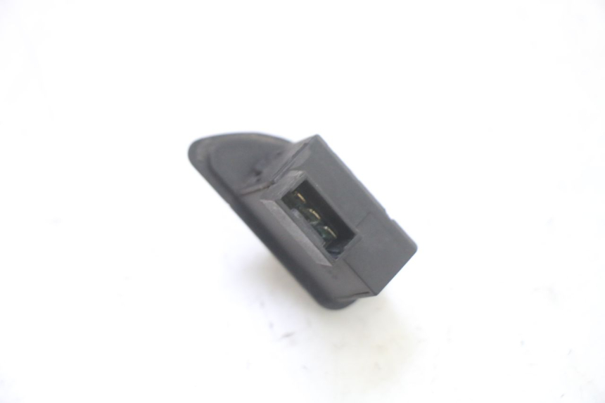 photo de TURN SIGNAL SWITCH PIAGGIO LIBERTY 4T 50 (2009 - 2015) - Alternative perspective