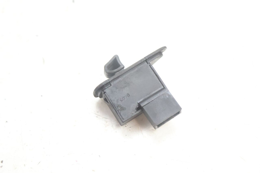 photo de TURN SIGNAL SWITCH PIAGGIO LIBERTY 125 (1998 - 2008) - Zoom on usage condition