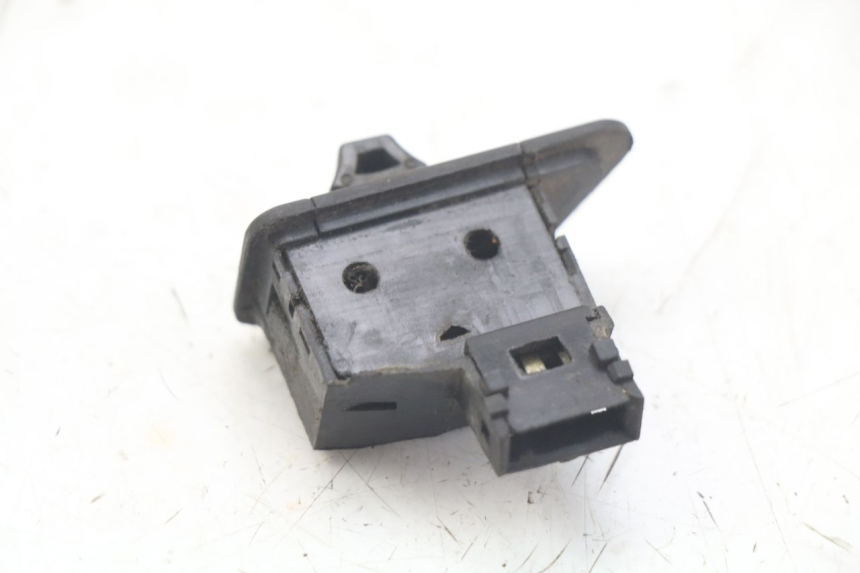 photo de TURN SIGNAL SWITCH KYMCO LIKE 4T 50 (2009 - 2018) - Zoom on usage condition