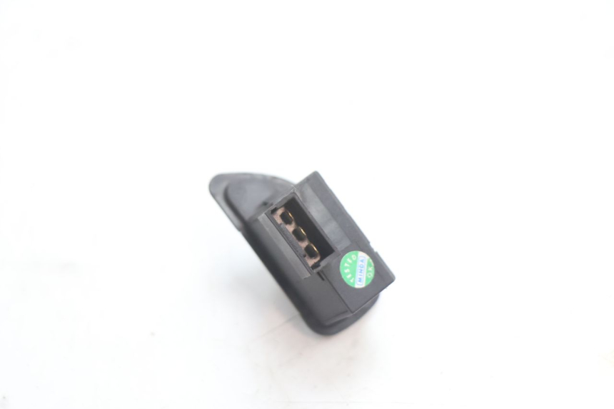 photo de TURN SIGNAL SWITCH PIAGGIO MP3 LT 300 (2010 - 2016) - Alternative perspective