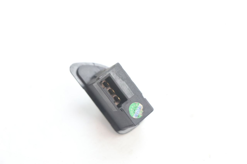 photo de TURN SIGNAL SWITCH PIAGGIO MP3 LT 400 (2007 - 2012) - Alternative perspective