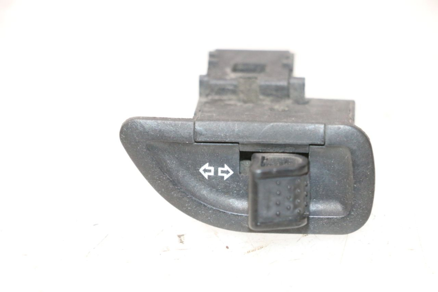 photo de TURN SIGNAL SWITCH PIAGGIO MP3 500 (2011 - 2015) - Main view