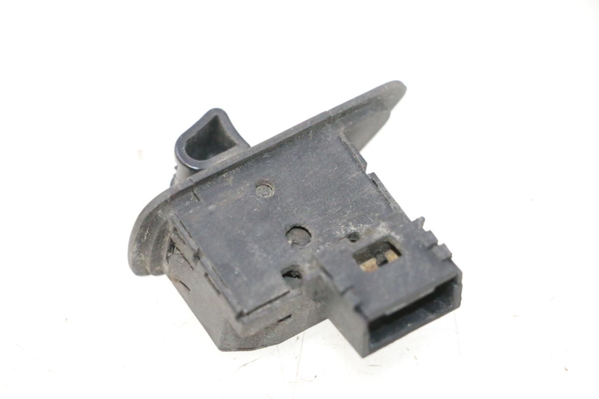 photo de TURN SIGNAL SWITCH PIAGGIO MP3 500 (2011 - 2015) - Alternative perspective