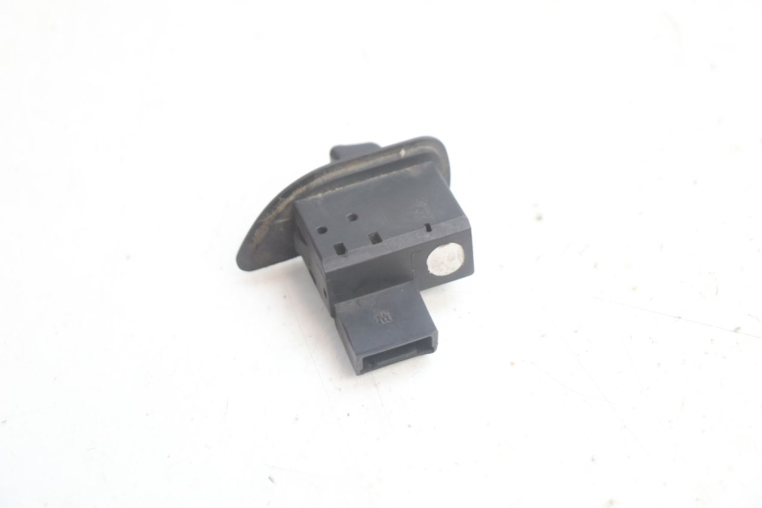 photo de TURN SIGNAL SWITCH PIAGGIO NEW TYPHOON 50 (2018 - 2021) - Zoom on usage condition