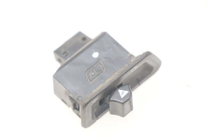 photo de TURN SIGNAL SWITCH SYM ORBIT 2 2T 50 (2008 - 2018) - Component detail