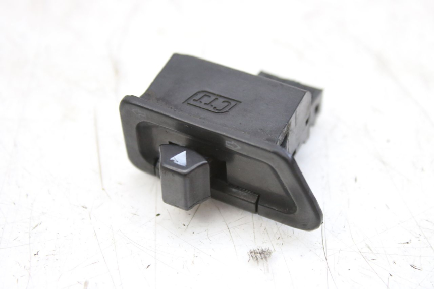 photo de TURN SIGNAL SWITCH SYM ORBIT 2 4T 50 (2018 - 2022) - Main view