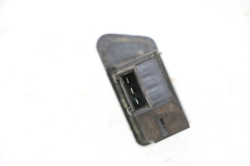 photo de TURN SIGNAL SWITCH SYM ORBIT 2 50 (2008 - 2014) - Zoom on usage condition