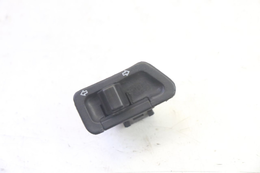 photo de TURN SIGNAL SWITCH SYM ORBIT III 3 4T 50 (2021 - 2025) - Main view