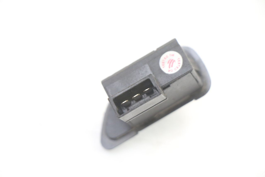 photo de TURN SIGNAL SWITCH PIAGGIO NRG POWER PUREJET 50 (2018 - 2021) - Product overview