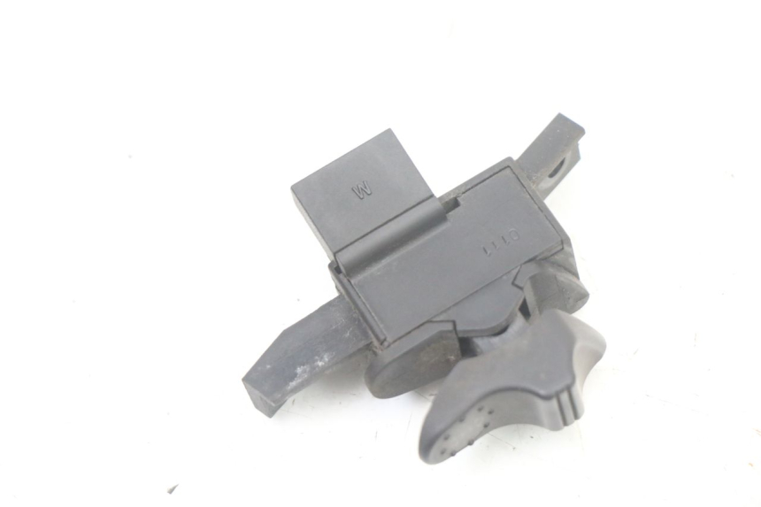 photo de TURN SIGNAL SWITCH PIAGGIO VESPA LX IE 125 (2010 - 2012) - Component detail