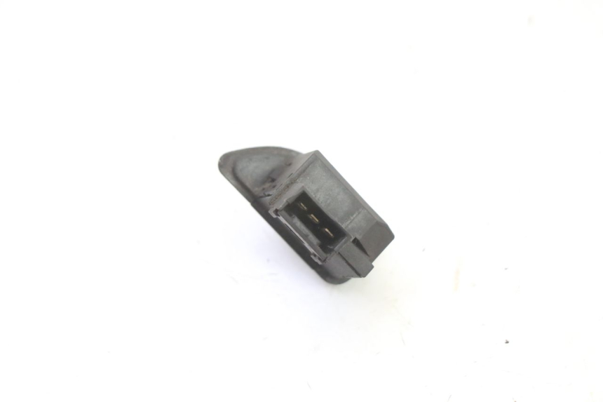 photo de TURN SIGNAL SWITCH GILERA RUNNER SL 50 (2006 - 2009) - Alternative perspective