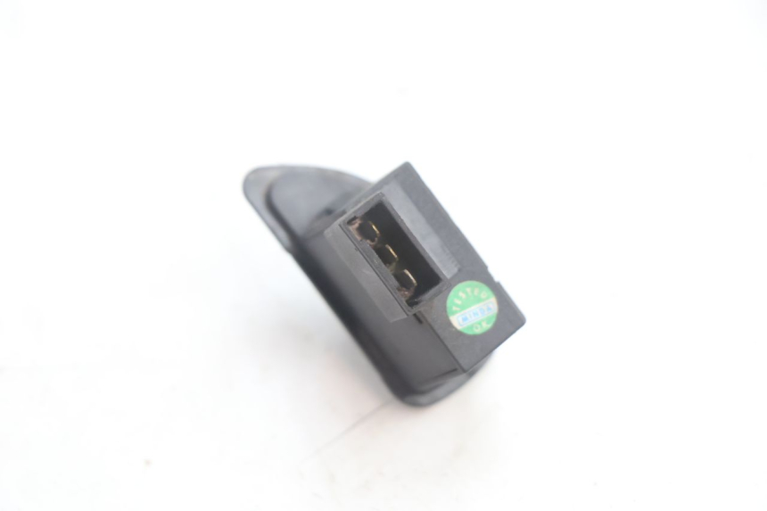 photo de TURN SIGNAL SWITCH GILERA STALKER 50 (2004 - 2014) - Alternative perspective