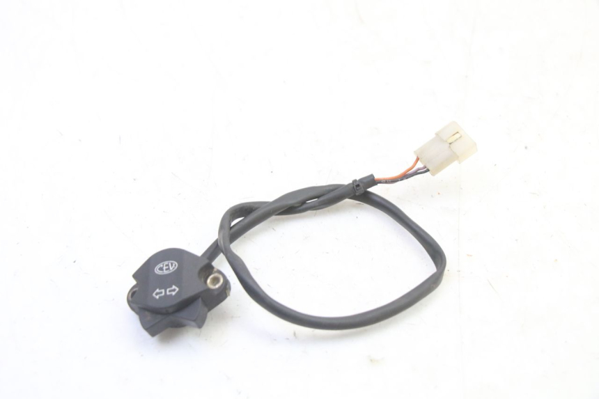 photo de TURN SIGNAL SWITCH KTM SUPERENDURO R 950 (2005 - 2009) - Zoom on usage condition