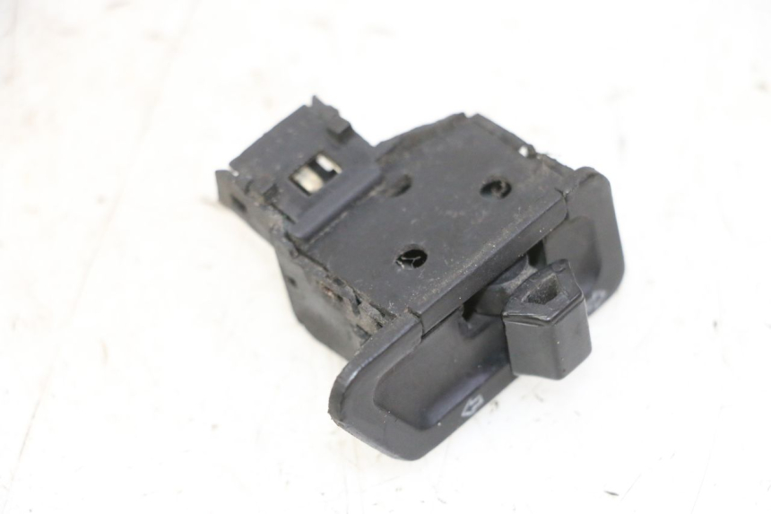 photo de TURN SIGNAL SWITCH PEUGEOT TWEET 4T 50 (2018 - 2022) - Component detail