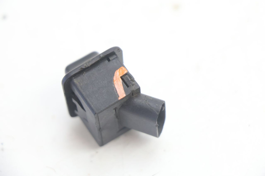 photo de TURN SIGNAL SWITCH PIAGGIO TYPHOON 50 (1993 - 1999) - Technical close-up