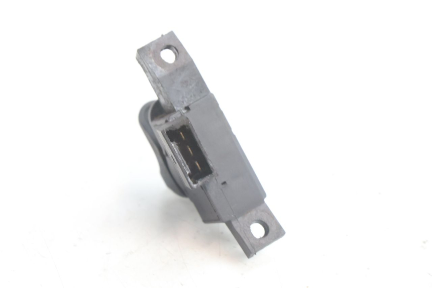 photo de TURN SIGNAL SWITCH PIAGGIO VESPA S 2T 50 (2007 - 2014) - Alternative perspective