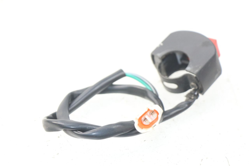 photo de SWITCH ON OFF YCF LITE F 125 - Zoom on usage condition