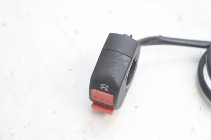 photo de IGNITION SWITCH CONTROL APOLLO RFZ 150 - Zoom on usage condition