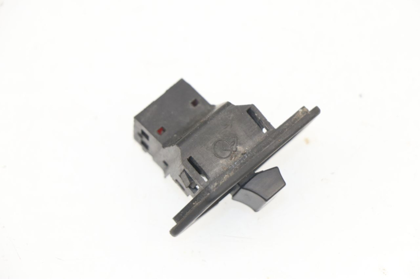 photo de SWITCH ON OFF PEUGEOT SUM UP 125 (2008 - 2013) - Zoom on usage condition