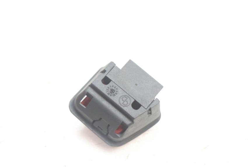 photo de IGNITION SWITCH CONTROL PIAGGIO X9 EVOLUTION 125 (2003 - 2007) - Alternative perspective