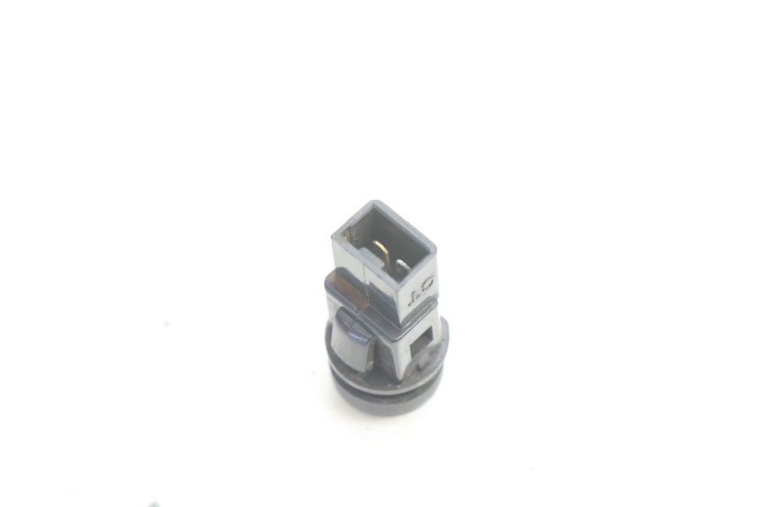 photo de STARTER SWITCH PIAGGIO FLY 2T 50 (2004 - 2017) - Alternative perspective