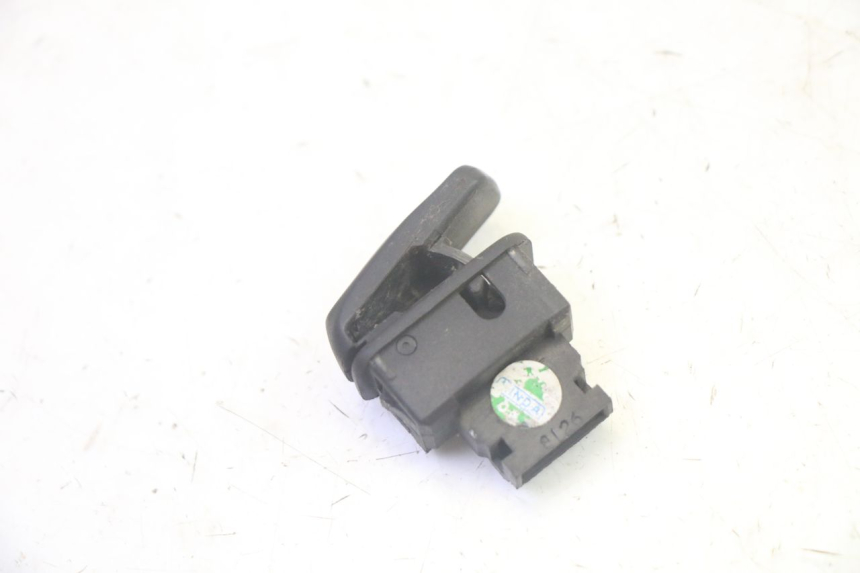 photo de STARTER PIAGGIO MP3 RL 250 (2006 - 2010) - Zoom on usage condition