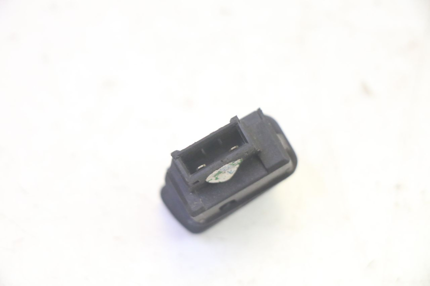 photo de STARTER PIAGGIO MP3 RL 250 (2006 - 2010) - Alternative perspective