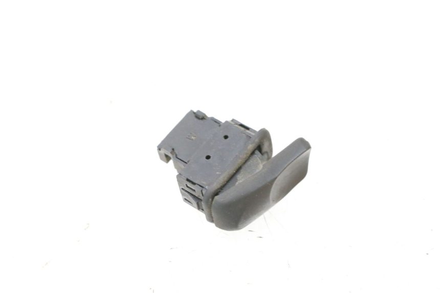 photo de STARTER PIAGGIO MP3 125 (2006 - 2014) - Component detail